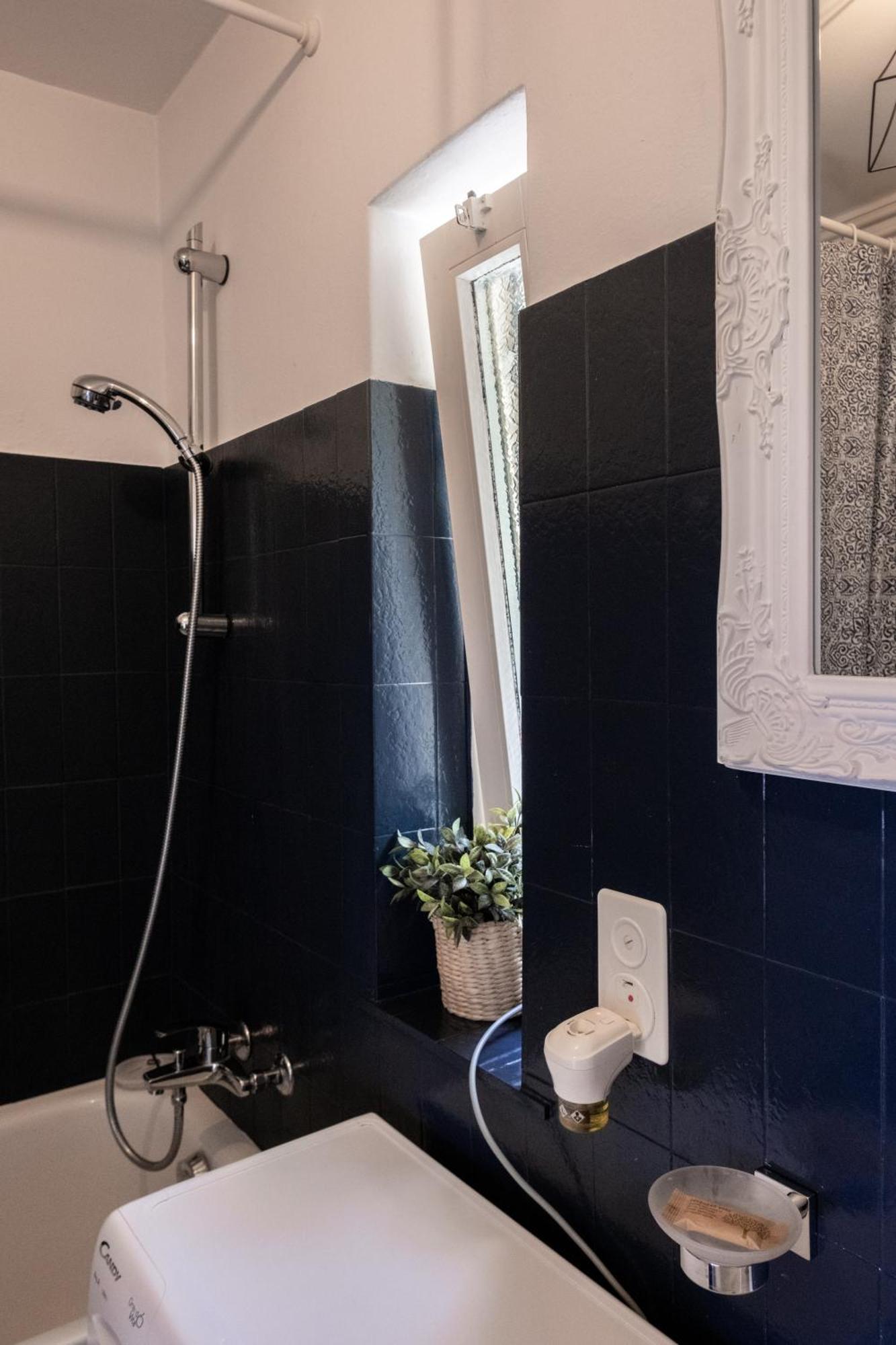 Lugano Boat Apartment מראה חיצוני תמונה